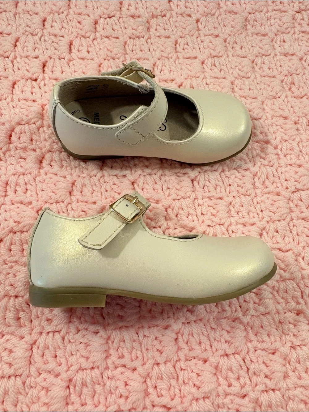 Footmates “Laura” Mary Jane Dress Shoes in Pearl White (heirloom color)